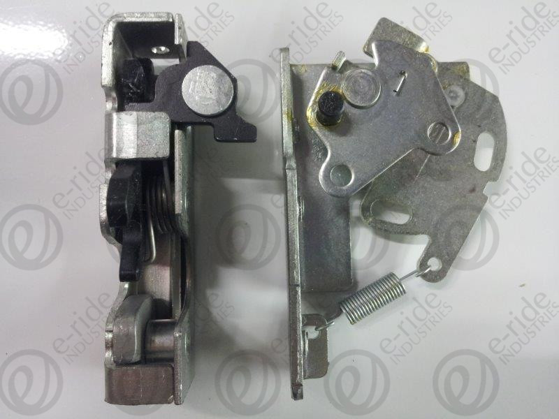 DOOR LOCKING ROTARY RIGHT 