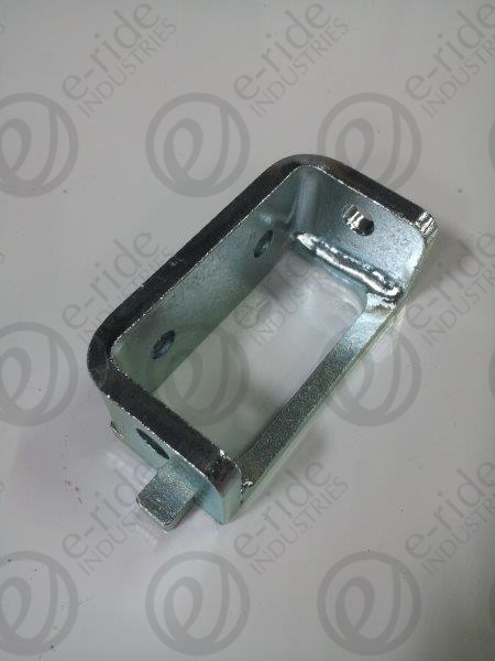 DOOR HINGE - BODY SIDE