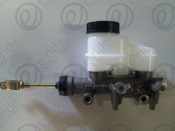 SIDE PORT MASTER CYLINDER