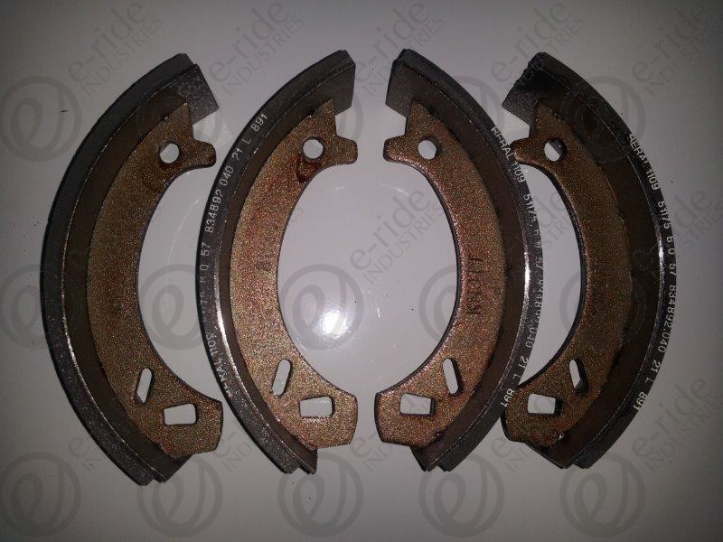 PARKING BRAKE SHOE SET